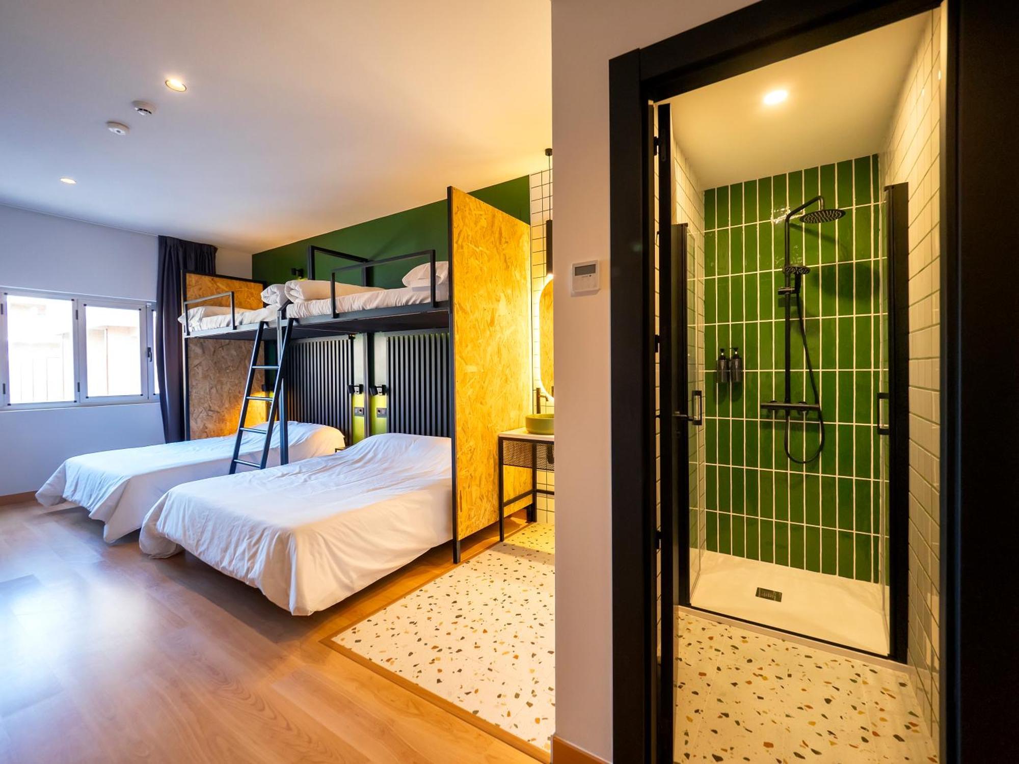 Wonder Hostel Toledo Esterno foto